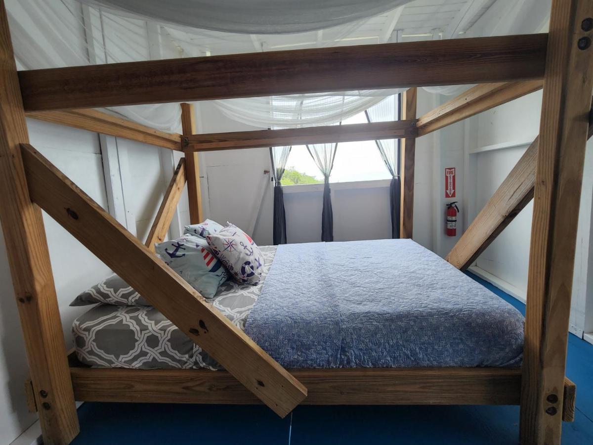 My Little Shack By The Sea Villa Лахас Екстериор снимка